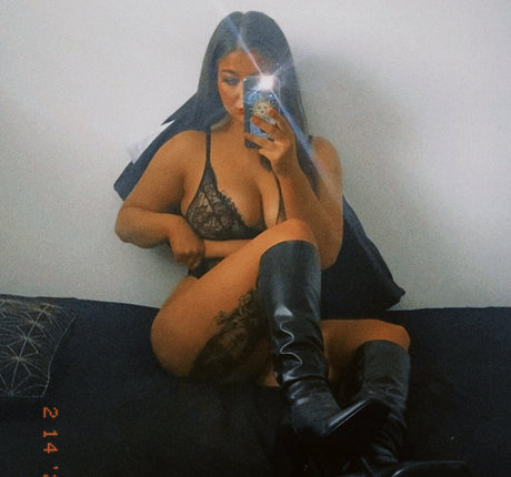 Racheaelgordon photo 11