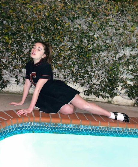 Rachel Anne Sennott photo 153