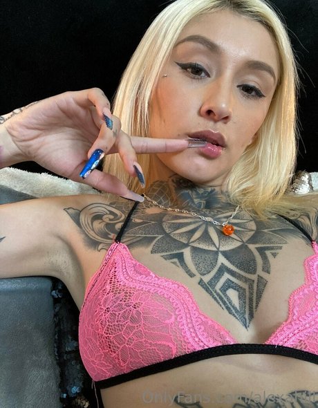 Rachelgreyx photo 13