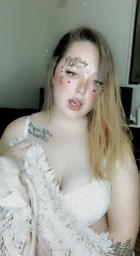 Raebabe11 photo 60