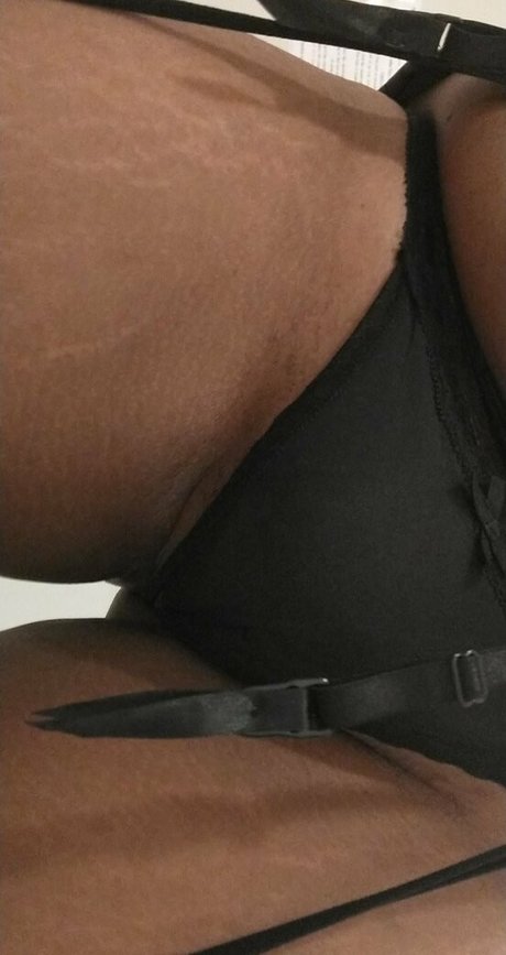 Raeraejiggles photo 56