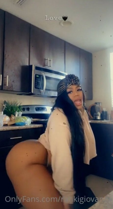 Rahki Giovanni photo 1