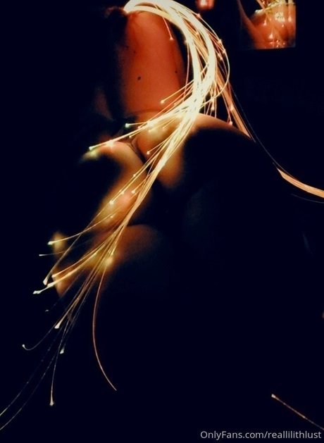 Rainia Belle photo 77