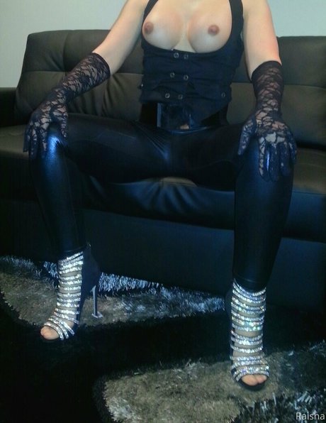 Raisha photo 942