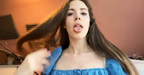 Rapunzel ASMR photo 8
