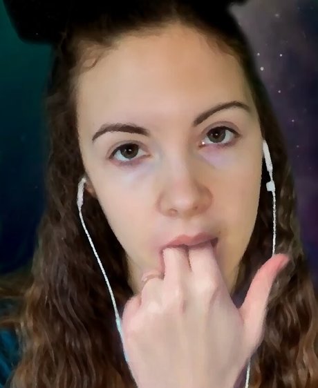 Rapunzel ASMR photo 14