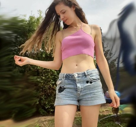 RapunzelASMR photo 4