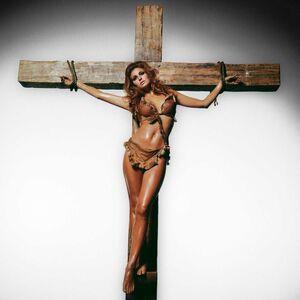Raquel Welch photo 45
