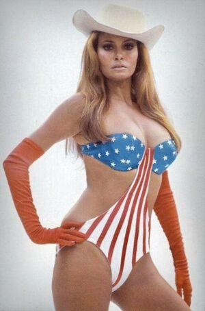 Raquel Welch photo 120