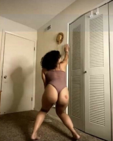 Ravyn Rochelle photo 61