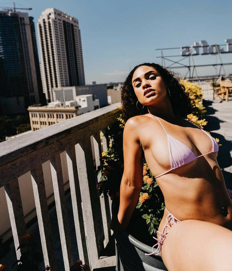 Ravyn Rochelle photo 69