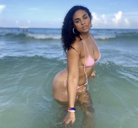 Ravyn Rochelle photo 78