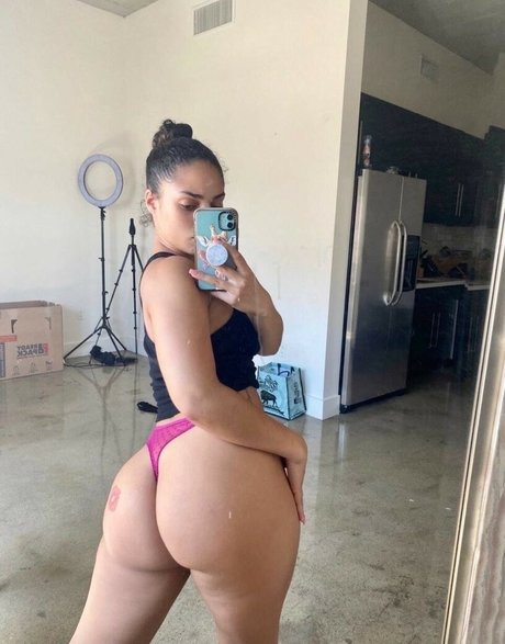 Ravyn Rochelle photo 98