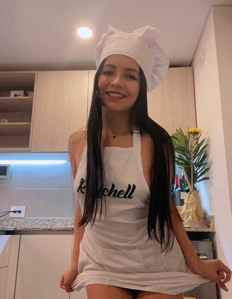 Raychell_black photo 1