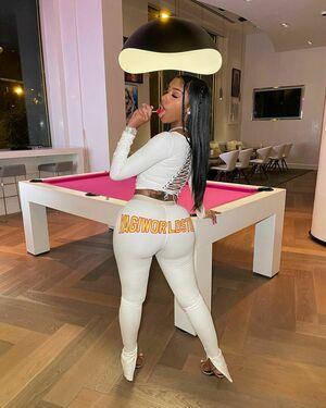 Realamarie photo 4