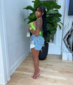 Realamarie photo 7