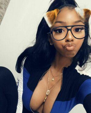 Realamarie photo 13