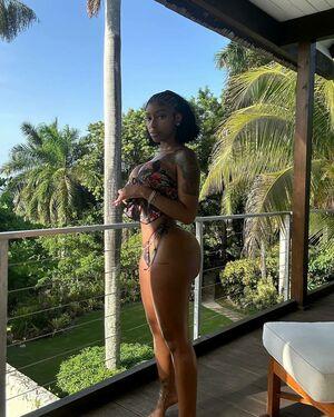 Realamarie photo 88
