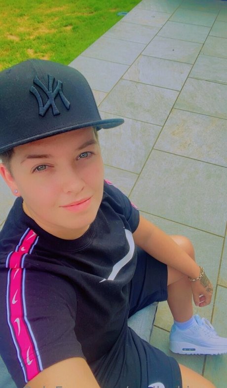 Reallesbiansx photo 8