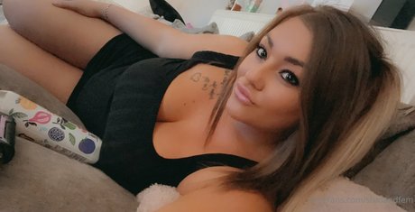 Reallesbiansx photo 11