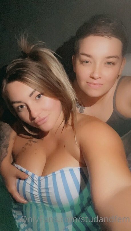 Reallesbiansx photo 16
