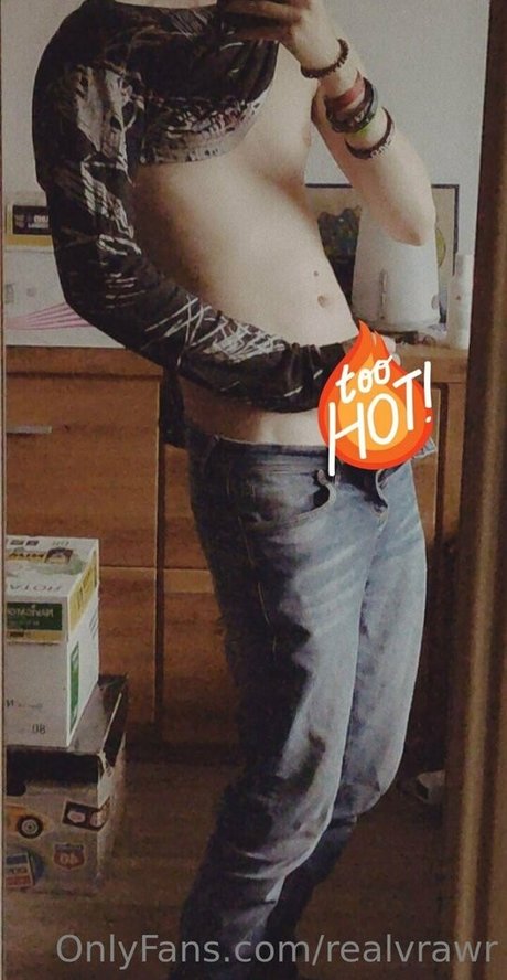 Realvrawr photo 6