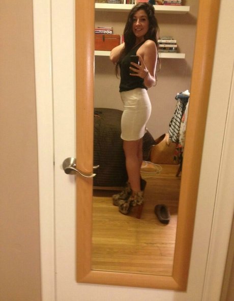 Rebecca Ford photo 101