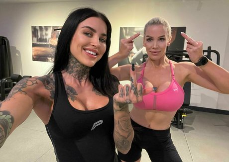 Rebeccamorefree photo 105