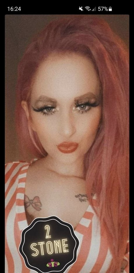 Redhairdontcare69 photo 1