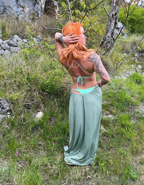 Redheadragonvip photo 10