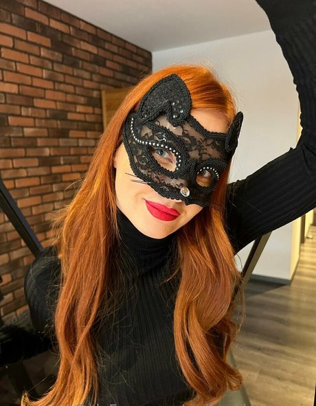 Redheadragonvip photo 112