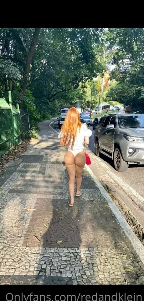 Redtopmodel2022 photo 34