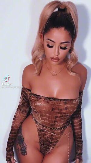 Renee Estella photo 2