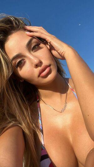 Renee Estella photo 9