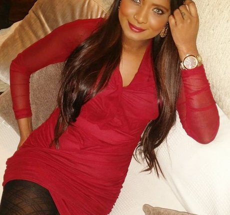 Resha Antony photo 66