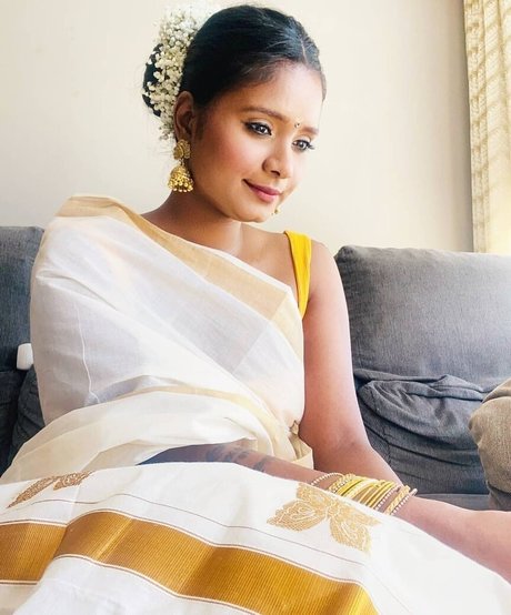 Resha Antony photo 92