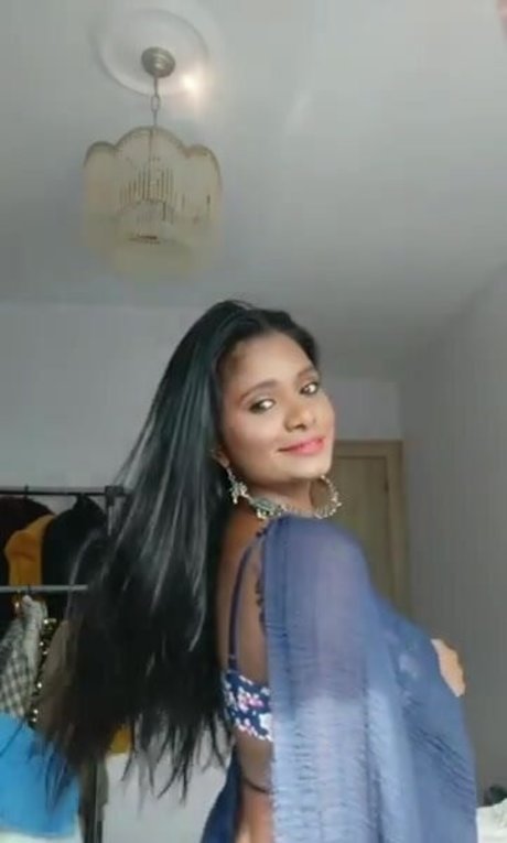 Resha Antony photo 202