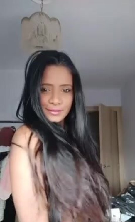Resha Antony photo 205