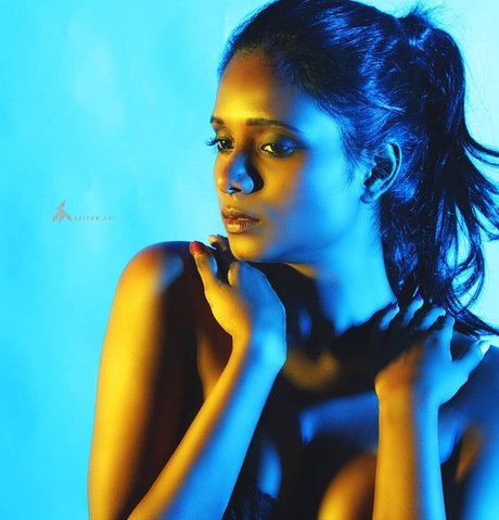 Resha Antony photo 247