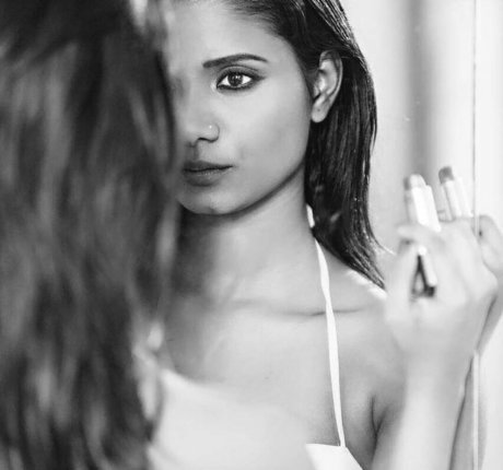 Resha Antony photo 255