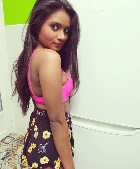 Resha Antony photo 262