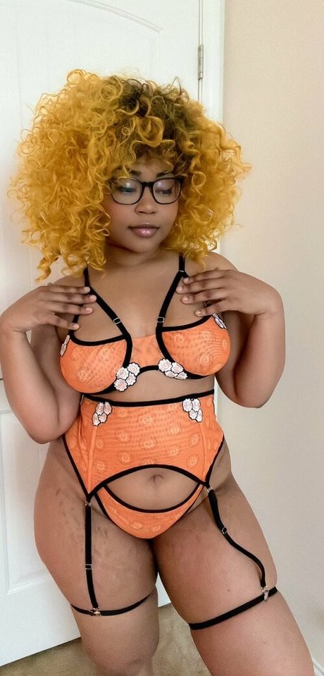 Ria Parker photo 23