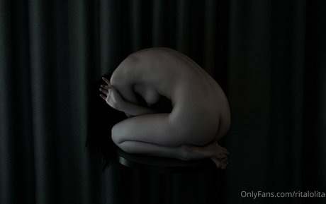 Rita Stark photo 157