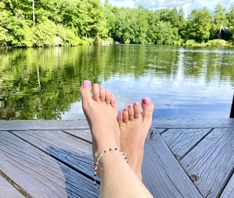 Rnjessicasfeetfree photo 1