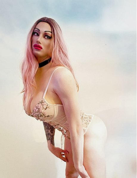 Roman Rose photo 50