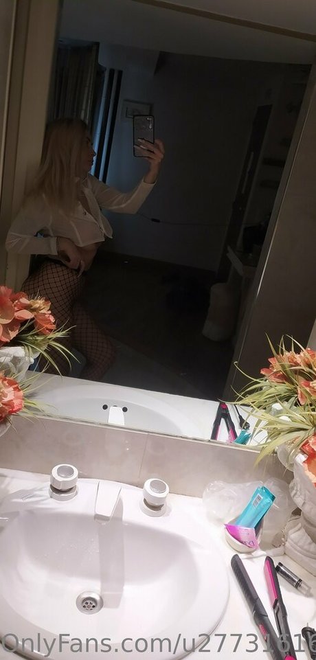 Rominababe photo 10