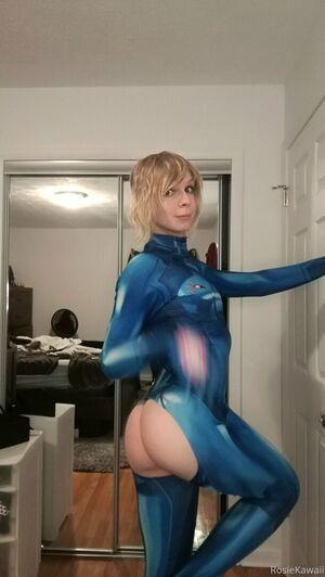 rosiexox2 photo 200