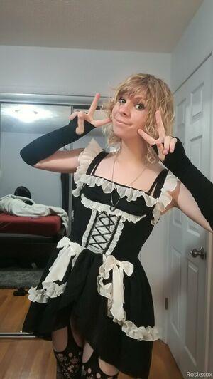 rosiexox2 photo 281