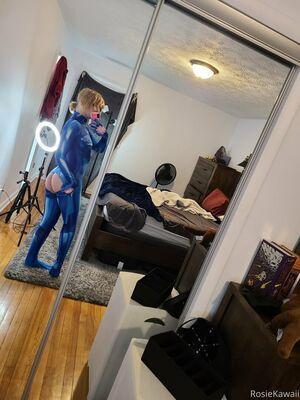 rosiexox2 photo 304