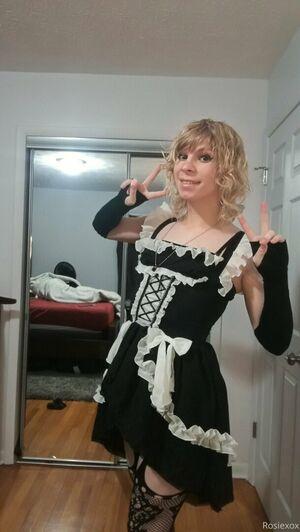 rosiexox2 photo 530
